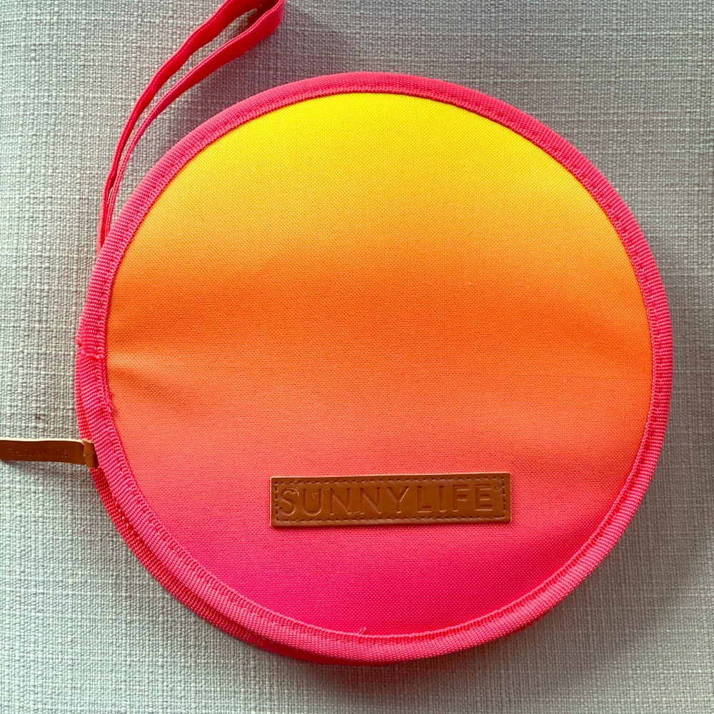 Picnic Plate & Utensil Set